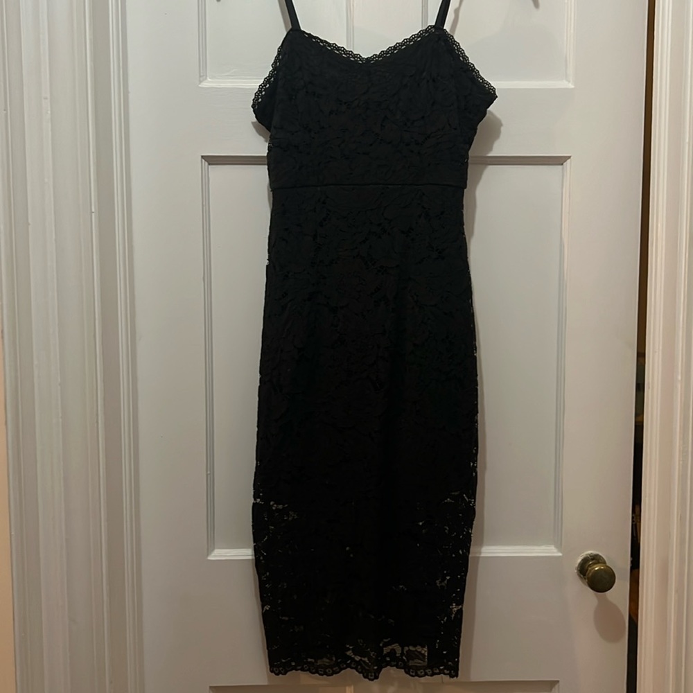 Francesca’s Size S Black Lace Midi Dress